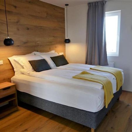 Stracta Apartments Kirkjubaejarklaustur Bagian luar foto
