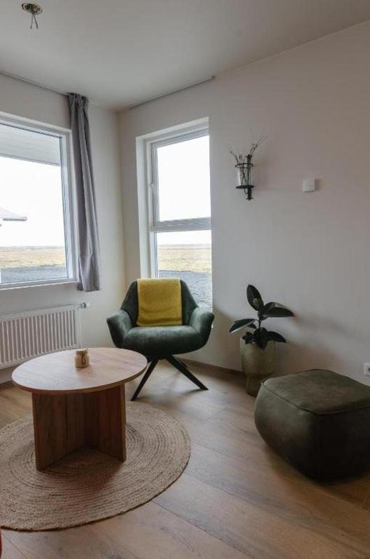 Stracta Apartments Kirkjubaejarklaustur Bagian luar foto